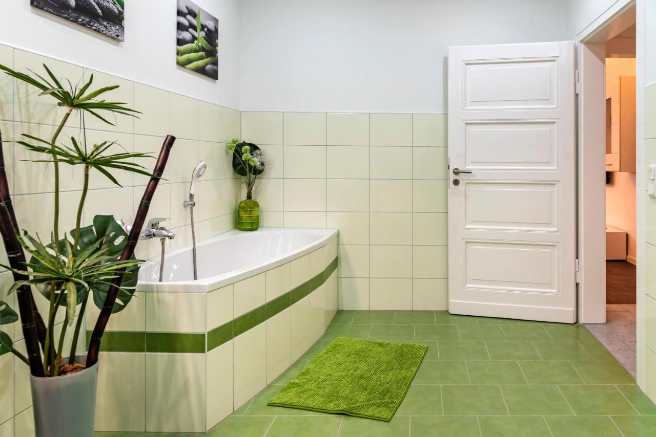 Komfortable Ferienwohnung In Halle Halle  外观 照片